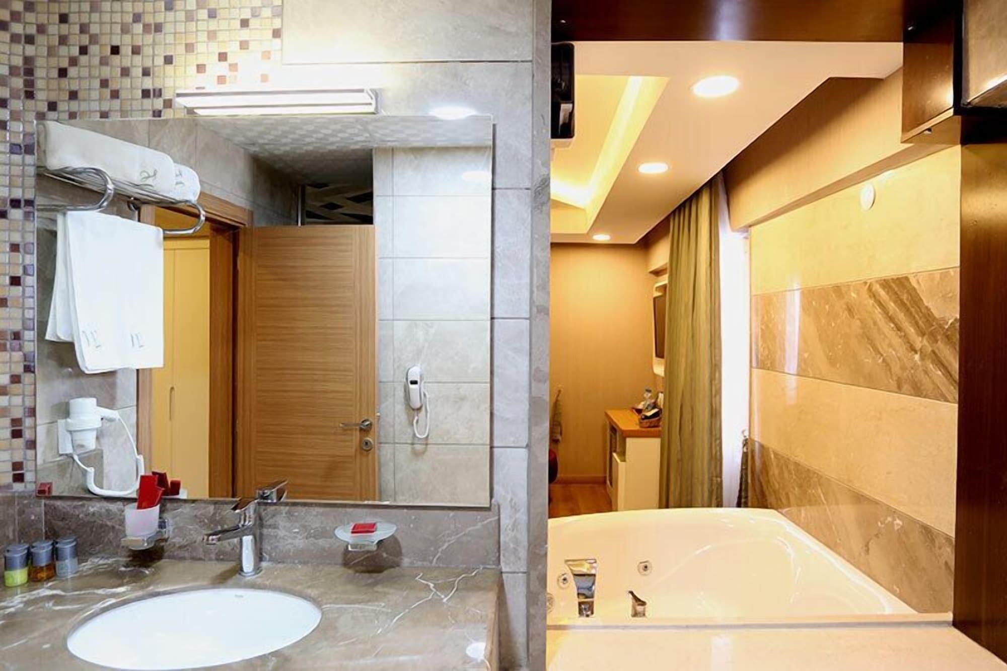 Life Corner Hotel Σμύρνη Εξωτερικό φωτογραφία