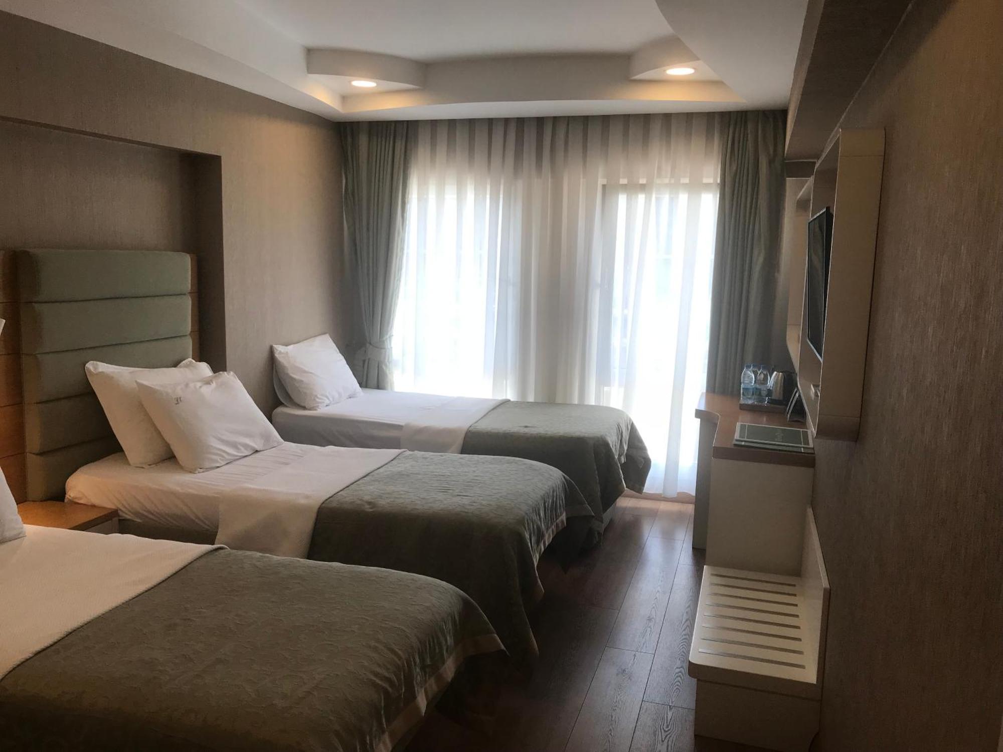 Life Corner Hotel Σμύρνη Εξωτερικό φωτογραφία